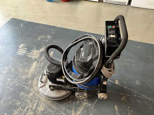 Clarke american sanders 3ds industriële vloer schuurmachine (parket) - functioneel - afbeelding 3 van  10