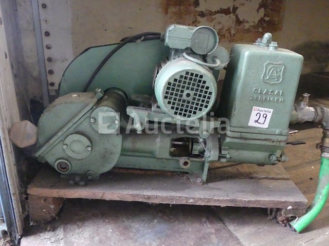 Classal waterpomp - afbeelding 2 van  3