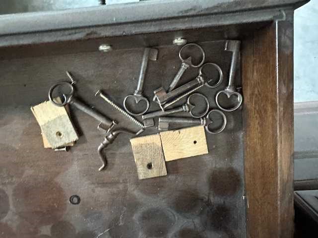 Classic/vintage - diningtable - afbeelding 2 van  3