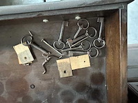 Classic/vintage - diningtable - afbeelding 2 van  3