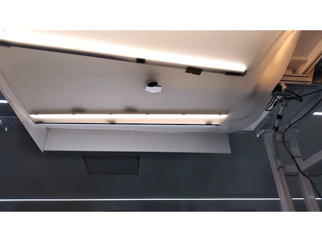 Cleanroom pvb assembly line - afbeelding 36 van  36