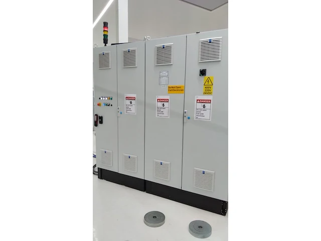 Cleanroom pvb cutting cel - afbeelding 15 van  15