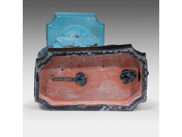 Clément massier (1844/45-1917), a turquoise-glazed ceramic jardinière and a chimera stand 120 cm. (47.24 in.) - afbeelding 2 van  13