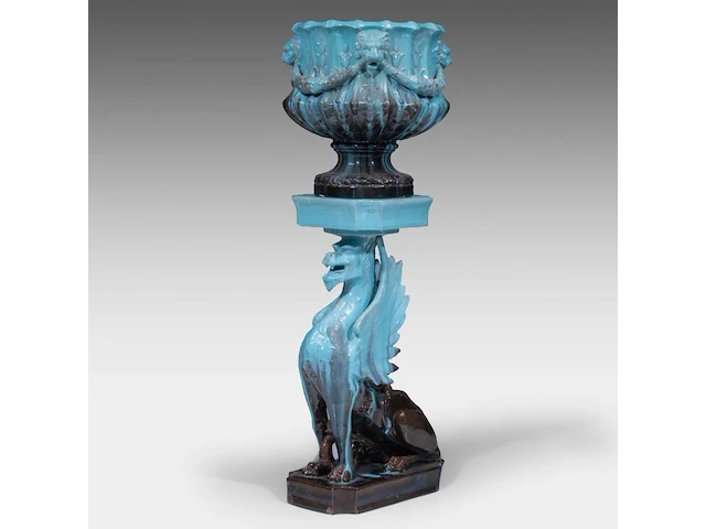 Clément massier (1844/45-1917), a turquoise-glazed ceramic jardinière and a chimera stand 120 cm. (47.24 in.) - afbeelding 1 van  13