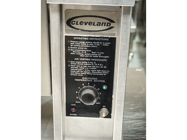 Cleveland - afbeelding 5 van  9