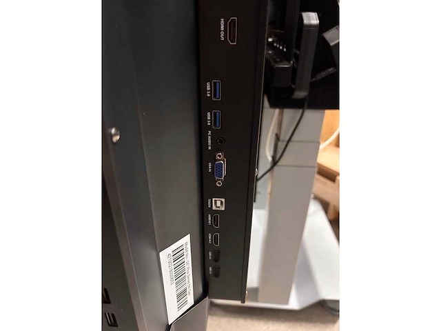 Clevertouch impact plus 2 interactive 4k 65inch 2022 - afbeelding 3 van  6