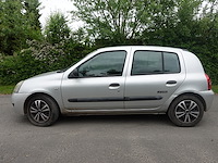 Clio - afbeelding 1 van  19
