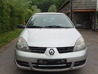 Clio - afbeelding 12 van  19