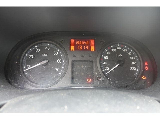 Clio - afbeelding 19 van  19