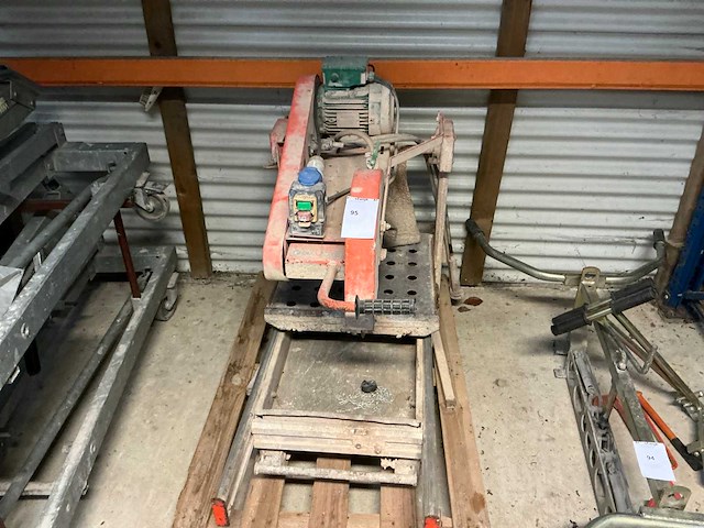 Clipper cm401 tegelzaagmachine - afbeelding 2 van  5