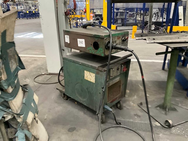 Cloos glc 316 mobiel mig/mag lasapparaat - afbeelding 6 van  13
