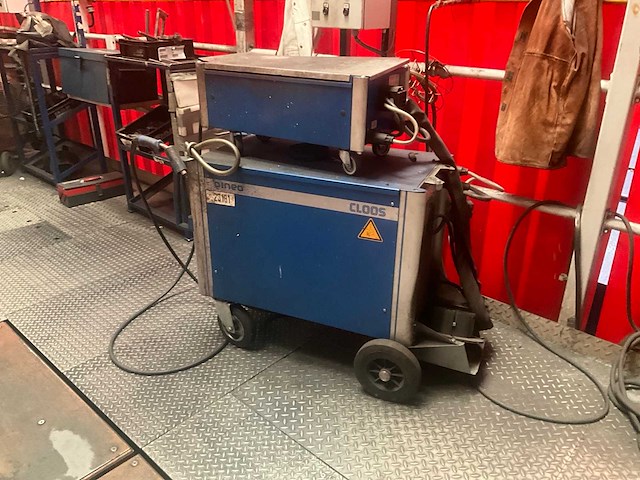 Cloos qineo step 350 master mobiel lasaggregaat/toestel - afbeelding 4 van  12