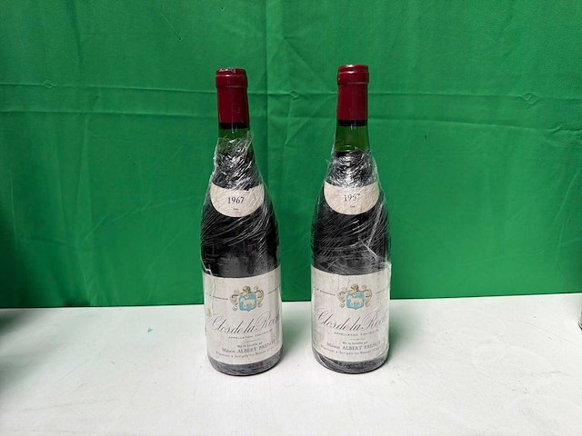 Clos de la roche grand cru 1967 – maison albert brenot (high shoulder) (2x) - afbeelding 1 van  5