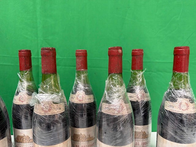 Clos de vougeot grand cru 1976 – p.a. andré – bourgogne rode wijn (11x) - afbeelding 3 van  3