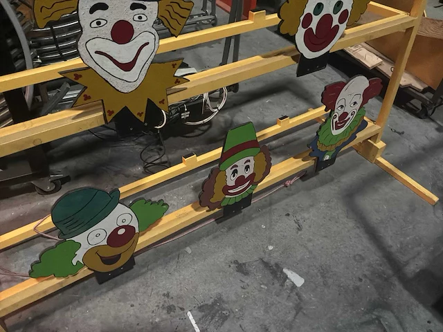 Clowngooien - afbeelding 3 van  5