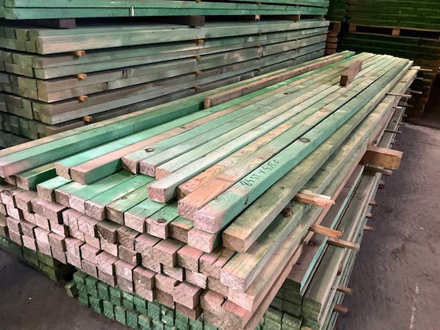 Cls houten balken 4,50 meter lengte (84x) - afbeelding 1 van  7