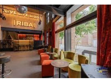 Club / danscafé riba