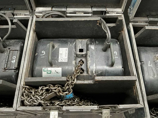 Cm lodestar 1t elektrische kettingtakel - afbeelding 1 van  3