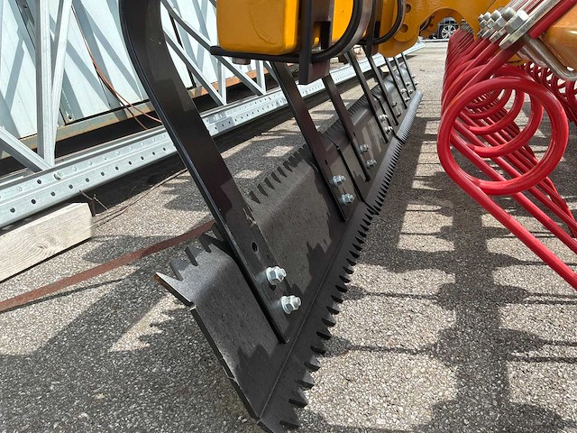 Cmg - rolstoppelcultivator / graslandgrondplukker - graslandreparatie - 2024 - afbeelding 4 van  18