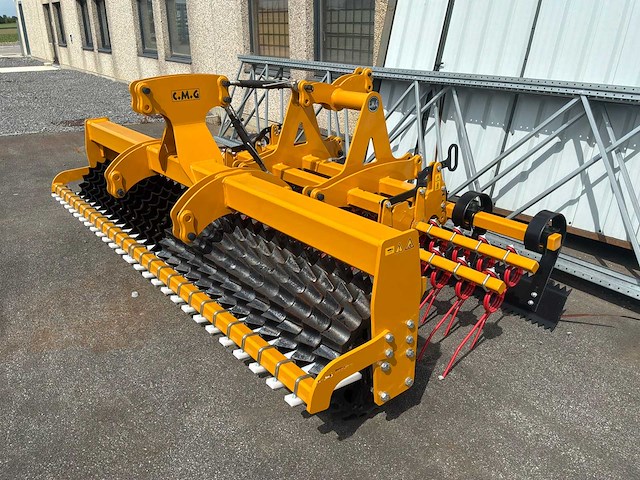 Cmg - rolstoppelcultivator / graslandgrondplukker - graslandreparatie - 2024 - afbeelding 1 van  18