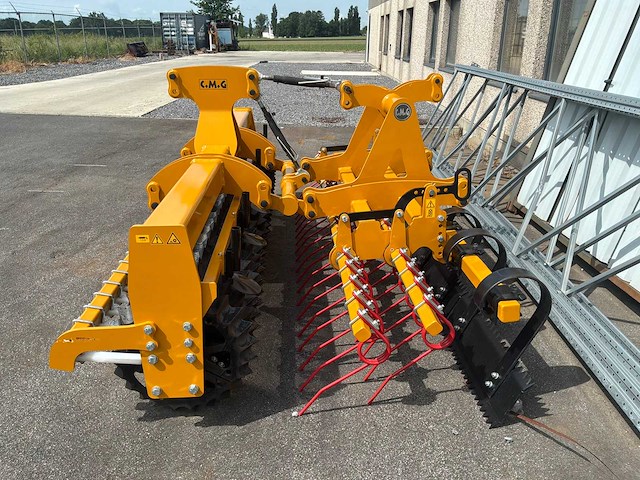 Cmg - rolstoppelcultivator / graslandgrondplukker - graslandreparatie - 2024 - afbeelding 15 van  18