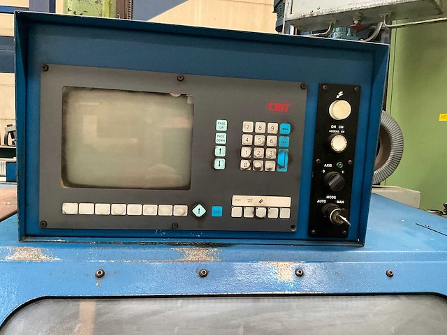 Cmt ursus - 1996 - ursus plus 250 - teach-in draaibank - afbeelding 4 van  9