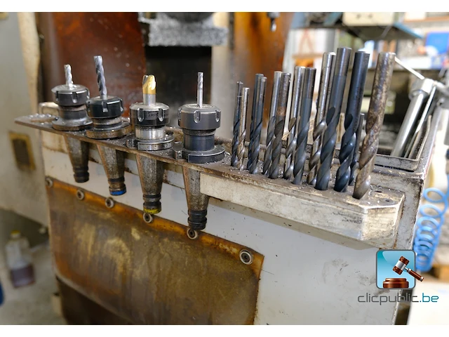 Cnc-freesmachine - afbeelding 2 van  18