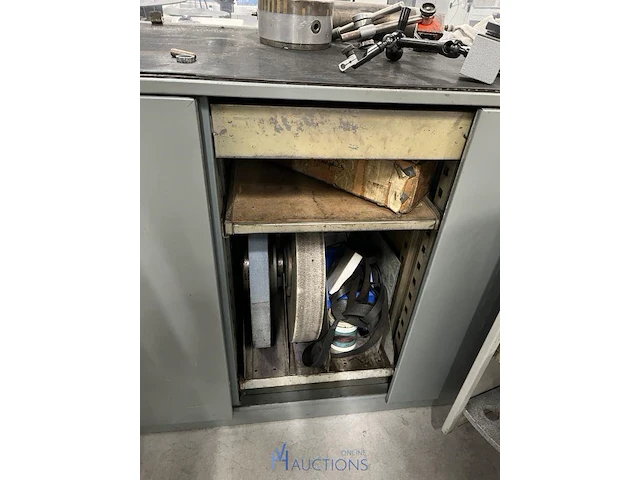 Cnc-gestuurde draaibank mazak - 1989 - afbeelding 33 van  40