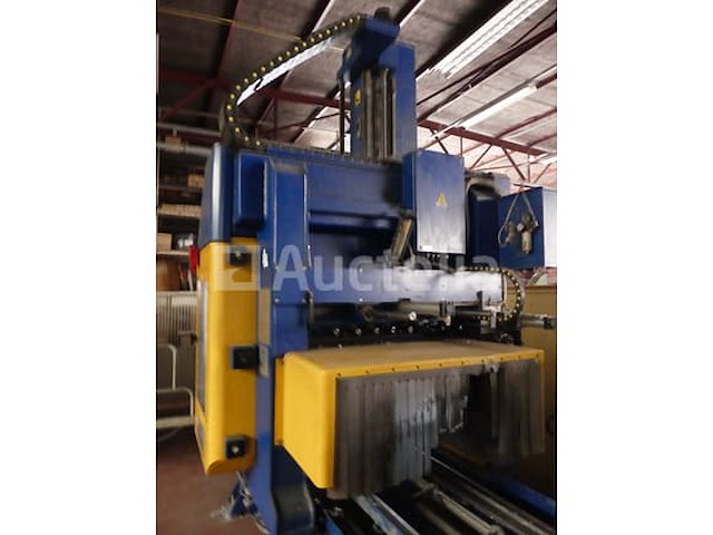 Cnc-machines voor schuco 300 aluminium frames - afbeelding 12 van  16