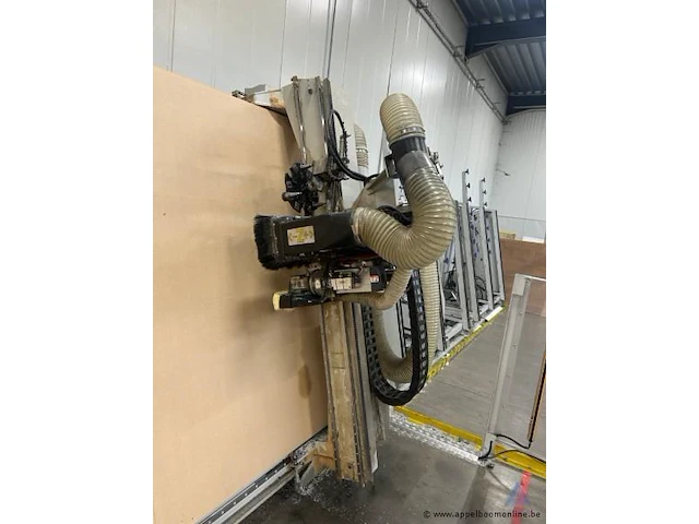 Cnc paneelbewerkingsmachine casadei industria alu ranger 6321, bouwjaar 2017, met een vermogen van 22,0 kw. inclusief diverse snijgereedschappen en gereedschapshouders. - afbeelding 4 van  10