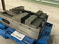 Cnc precisie freesklem - afbeelding 4 van  5