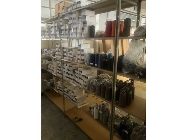 Coats partij garen - afbeelding 6 van  10