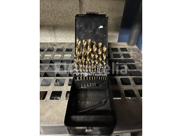 Cobalt metaalboren set in koffer, tegelboren set sinter,101 delige hss boren set met titanium coating - afbeelding 1 van  9