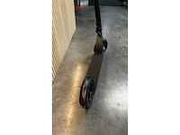 Cobb (nieuw) - e-step - scooter - afbeelding 3 van  5