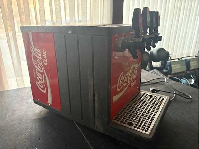 Coca cola - machine - afbeelding 3 van  6