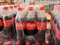 Coca cola 12x0,55l (plm 24) vervallen! - afbeelding 3 van  6