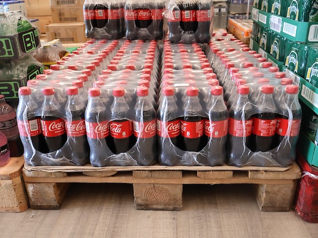 Coca cola 12x0,55l (plm 24) vervallen! - afbeelding 4 van  6