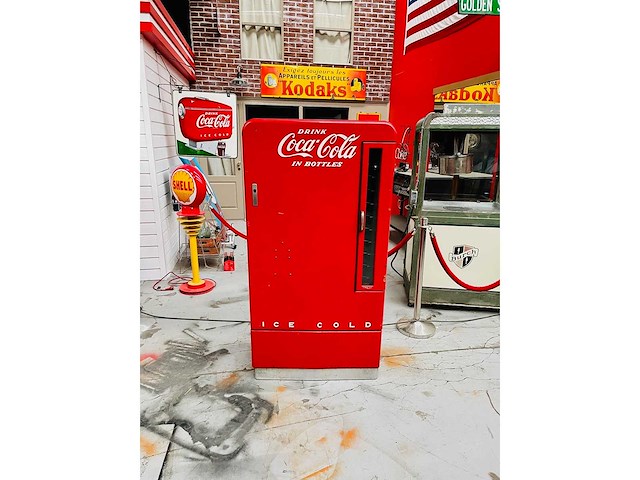 Coca cola vendo american patina original dispenser - barmeubilair - afbeelding 2 van  8