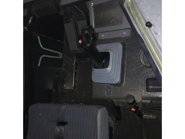 Cockpit airbus (vliegtuig) - afbeelding 4 van  9