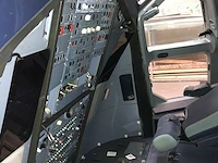 Cockpit airbus (vliegtuig) - afbeelding 5 van  9