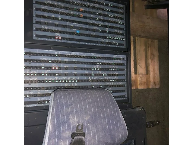 Cockpit airbus (vliegtuig) - afbeelding 6 van  9