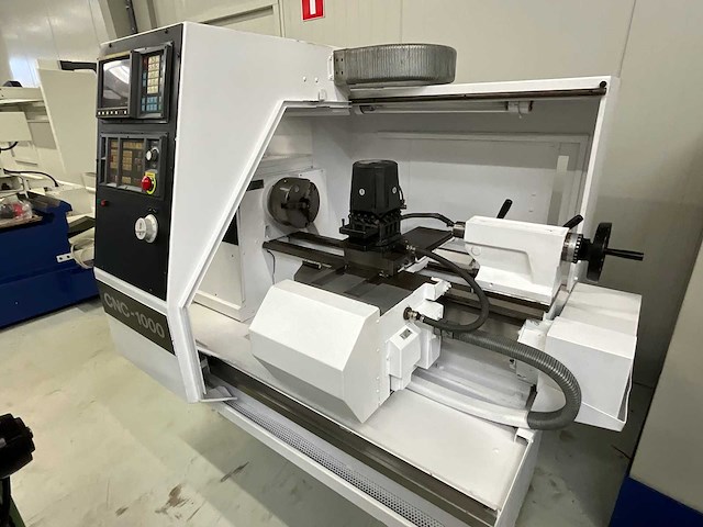 Colchester - cnc 1000 - cnc-draaibank - afbeelding 2 van  10