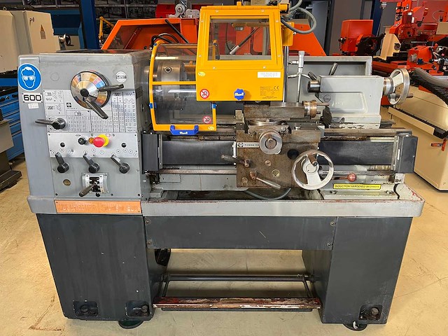 Colchester - student 1800 - universele draaibank - afbeelding 1 van  6