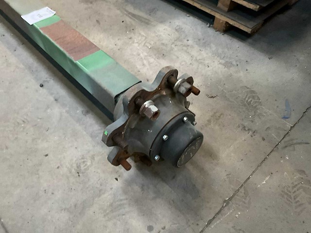 Collaert aanhangwagenas - afbeelding 4 van  4