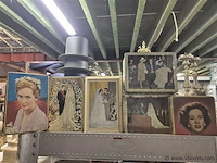 Collectie blikken dozen koningshuis +- 33stuks - afbeelding 1 van  14