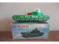 Collectie vintage blikken speelgoed - afbeelding 10 van  11