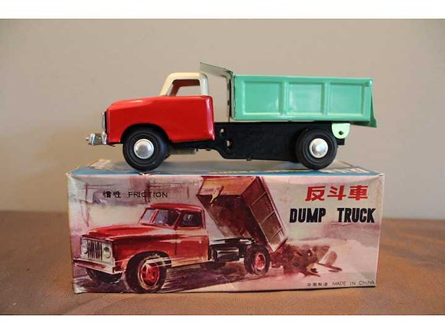 Collectie vintage blikken speelgoed - afbeelding 21 van  52