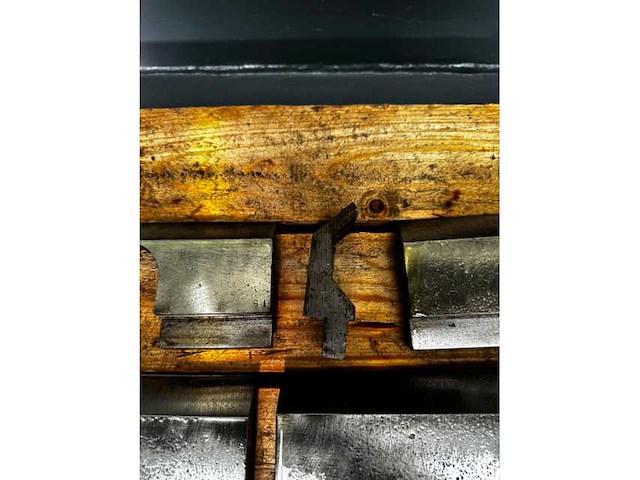 Colly 50 tx 200 buigmachine - afbeelding 14 van  14