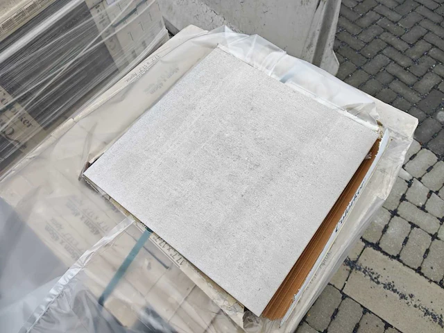 Colorker activ taupe mat 45x45 cm tegel 31,59 m² - afbeelding 3 van  6