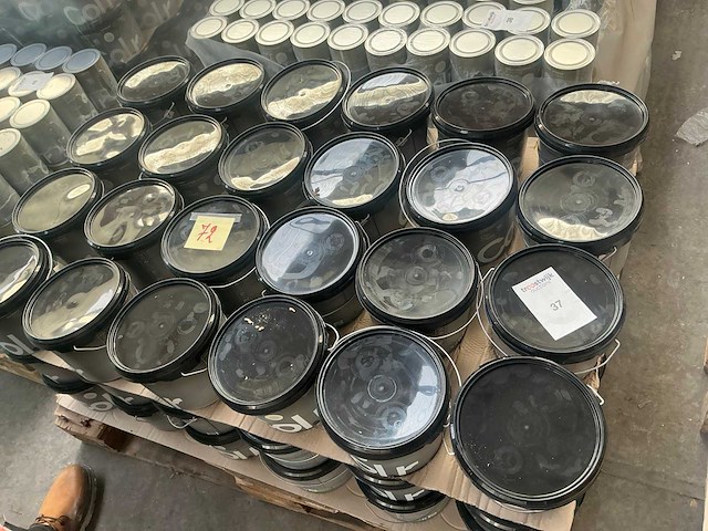 Col.r kalkwit 3000ml buiten verf (72x) - afbeelding 3 van  3